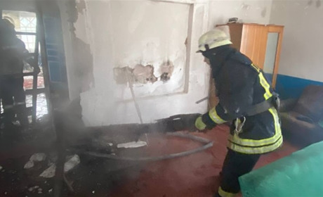 У будинку на Переяславщині сталася пожежа: загорівся перестінок біля груби