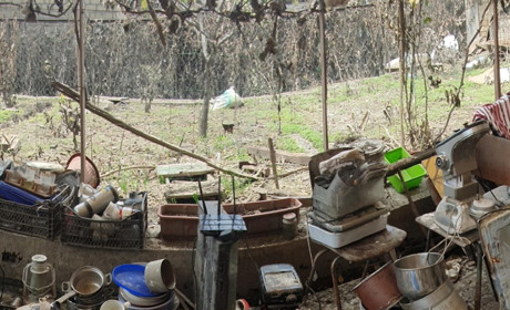 «Нас наче вирвали з корінням». Як херсонці відновлюють житло після підриву ГЕС