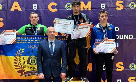 Військовий зі Старокостянтинова здобув “срібло” чемпіонату світу з рукопашного бою