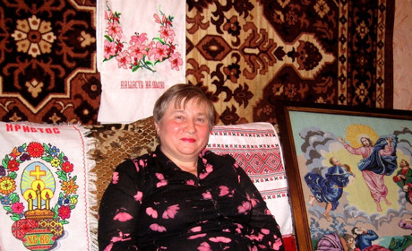 Дива, створені голкою. До Міжнародного дня осіб похилого віку