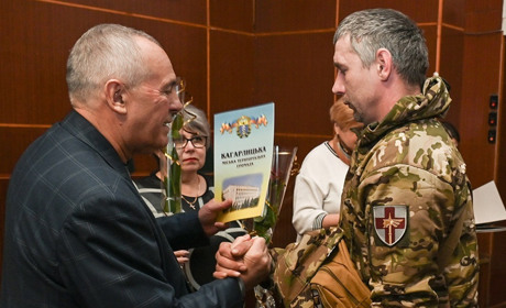 В Кагарлику урочисто привітали та нагородили військових і волонтерів