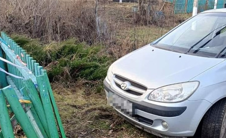На Славутчині поліцейські затримали водія, який у стані сп’яніння збив 83-річну жінку