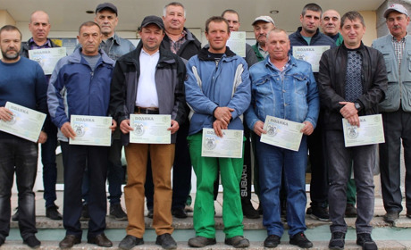 Нетішинські комунальники отримали Подяки від військових