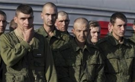 У Мелітопольському районі окупанти примушують стати на військовий облік фермерів