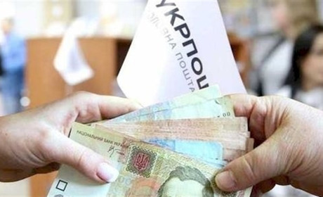 Співробітник пошти в Одесі крав пенсії подружжя, яке було закордоном