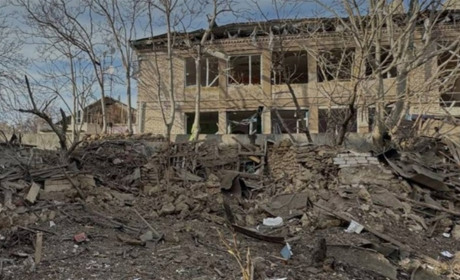 Зранку ворог ударив по Херсону: поранено подружжя