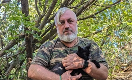 «Пухнасті побратими»: котики й собаки - частина фронтового життя