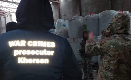 На Херсонщині окупанти перед втечею розграбували сільськогосподарське підприємство