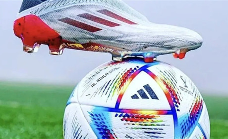 Бутси для футболу Adidas: яку краще обрати лінійку