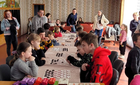 У Реабілітаційному центрі "Барвінок" відбулася відкрита першість Сміли з шашок