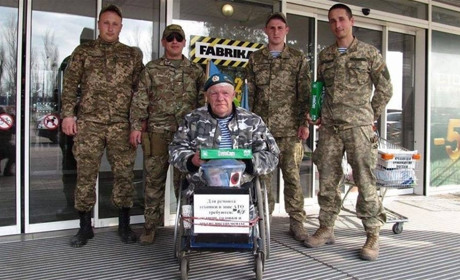 Відомий усій Україні херсонець дядя Гріша Янченко може стати Народним волонтером