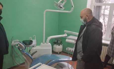 У Петропавлівській лікарні відкрили сучасний безкоштовний стоматологічний кабінет