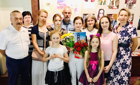 У міському музеї - перша виставка Марії Нікульчевої