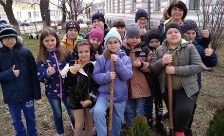 Посадили понад 2 тисячі дерев: у Дрогобицькій громаді триває акція "Садимо сад і ліс перемоги"