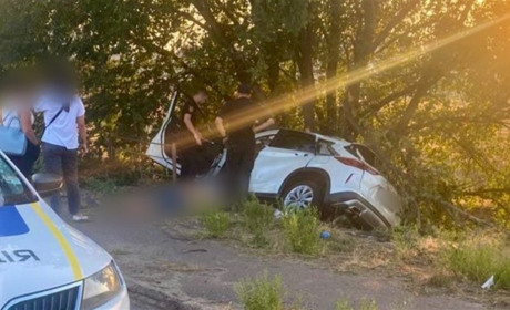 Дві смертельні ДТП за день на Одещині: загинули водії Infiniti та мотоцикла