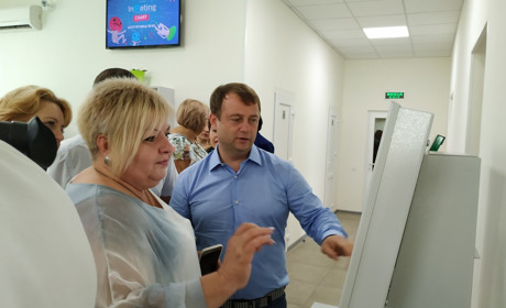 У Покровську відкрили оновлений сервісний центр МВС України