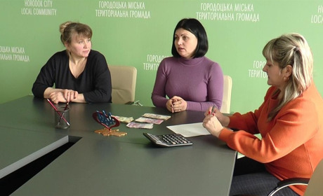 Городоцькі працівники культури зібрали кошти на ліки для військових