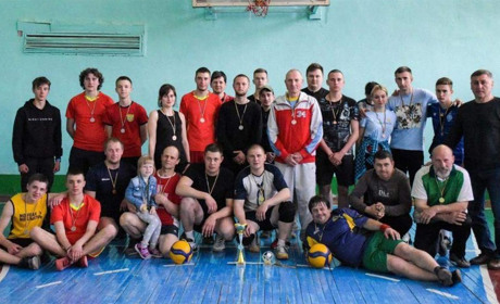 Волейбольний турнір в Кагарлику: ветерани показали клас