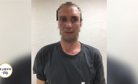 Нетверезий херсонець задушив паралізовану матір, йому загрожує до 15 років ув'язнення