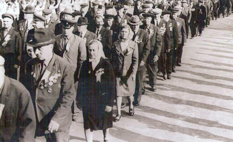 Архівні фото Сміли з 1965 року до Дня перемоги над нацизмом у Другій світовій війні