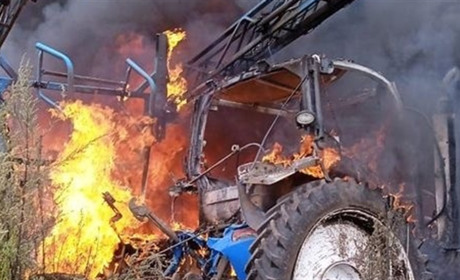 В прикордонній смузі на міні підірвався трактор