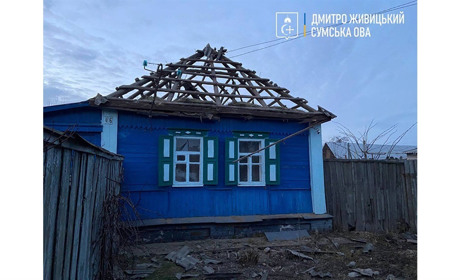 Обстріл Ворожби: пошкоджені будинки, електродроти та газові мережі