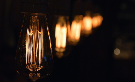 Де у Сватовому і районі 4 січня 2021 не буде світла: графік відключень