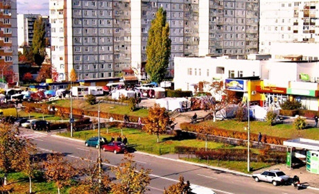 У Нетішині обмежать рух транспорту на перехресті проспекту Незалежності та вулиці Будівельників.