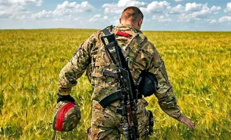 «Нас об'єднує не лише обкладинка паспорта»: що таке захист України для справжніх захисників