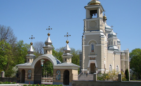 Пазли City: дізнайся як виглядав Гадяцький Свято-Успенский собор у ХХ столітті