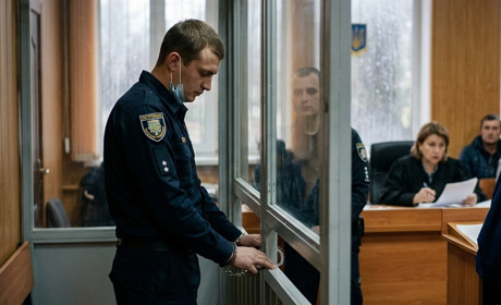 На Миколаївщині поліцейський отримав тюремний термін за побиття пасажира під час зупинки авто