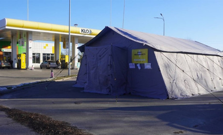 З інтернетом і теплом цілодобово. У центрі Переяслава діє мобільний "пункт незламності"