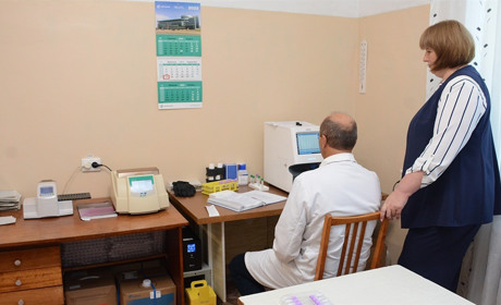 Загальний аналіз крові за кілька хвилин: нове придбання для Кагарлицької «первинки»