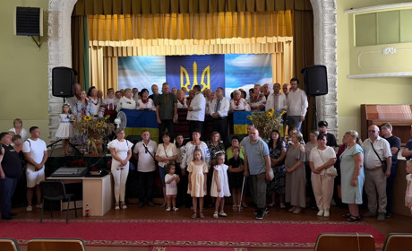 “Гордімося, друзі, що ми українці!” — благодійний концерт, що об’єднав громаду заради Захисників