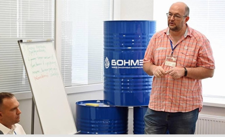 Окупанти повертають АЗМОЛу назву БОНМЗ та відкривають лабораторію на захопленому обладнанні