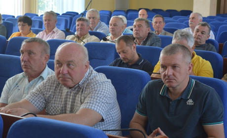 Сесія районної ради: два нових депутати, впровадження освітньої реформи та безпека