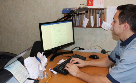 Комп’ютеризація Сватівської районної лікарні. Навіщо вона потрібна і що зміниться для пацієнтів