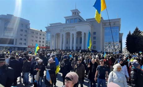 (Подкасти Кавуна): Найбільші мітинги в новітній історії довели: Херсон — це Україна