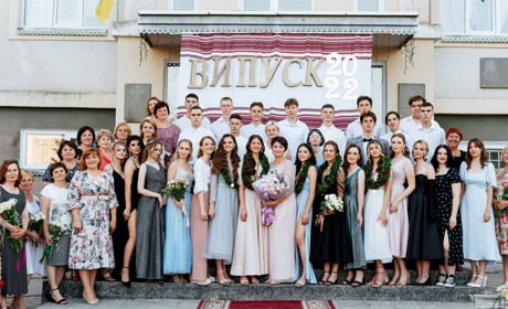 Четверо чортківських гімназистів склали НМТ на максимальну кількість балів