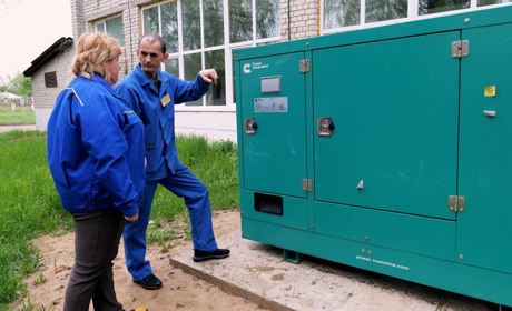 Як ВОНА хаб допомагає жінкам у Шостці опанувати професію майстринь з обслуговування генераторів
