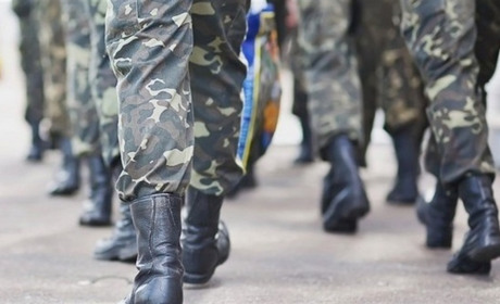 Зеленський підписав зменшення граничного віку призовників з 27 до 25 років