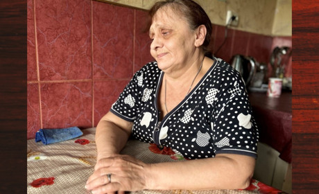 Була б зряча, пішла на фронт. Історія Марини Корецької, яка осліпла у 47, але мріє допомагати іншим