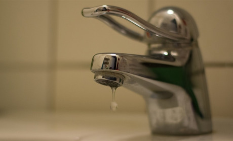 Слабкий напір води у сватівських квартирах 25 грудня: чому так (оновлено)