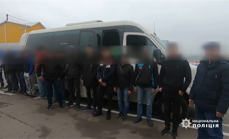 У Біляївці та в селах району поліція затримала 3-х іноземців-нелегалів, ще 27 викрили на промринку