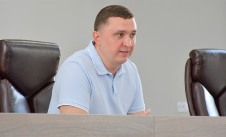 «Дрони чи стадіони». Про пріоритети Ніжинської громади
