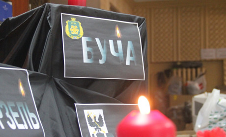 У Калинівці створили інсталяцію, присвячену містам, які постраждали від звірств росіян