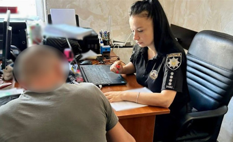 Викрали і побили колегу через кілька сотень доларів: двом одеситам загрожує до десяти років