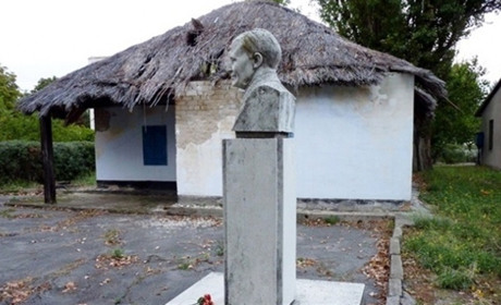  Відновили музей Остапа Вишні 