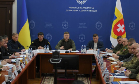 Рівненщина: в пріоритеті фінансування оборони, а не укладання бруківки і озеленення