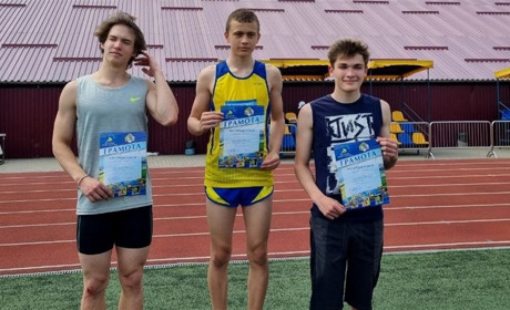 Нікопольські легкоатлети та скелелази здобули призові місця у всеукраїнських чемпіонатах